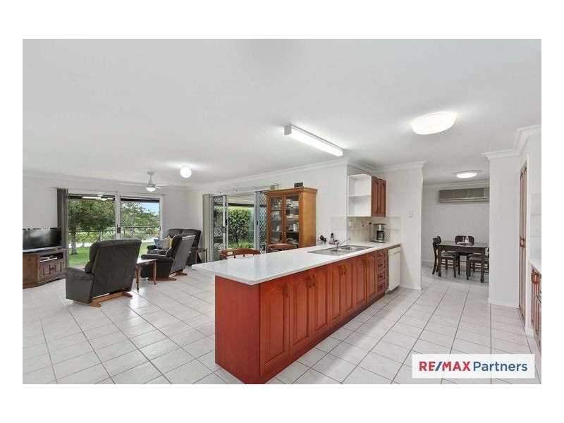 23 Lido Parade, Urangan QLD 4655