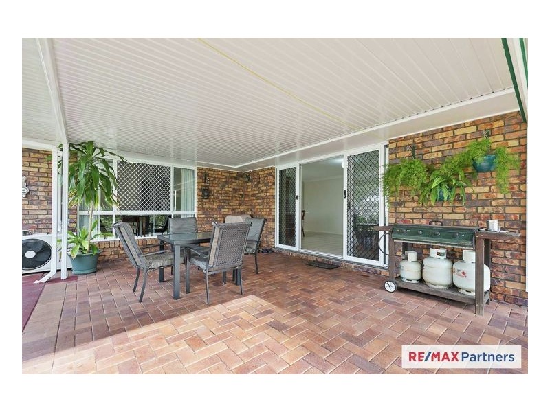 23 Lido Parade, Urangan QLD 4655