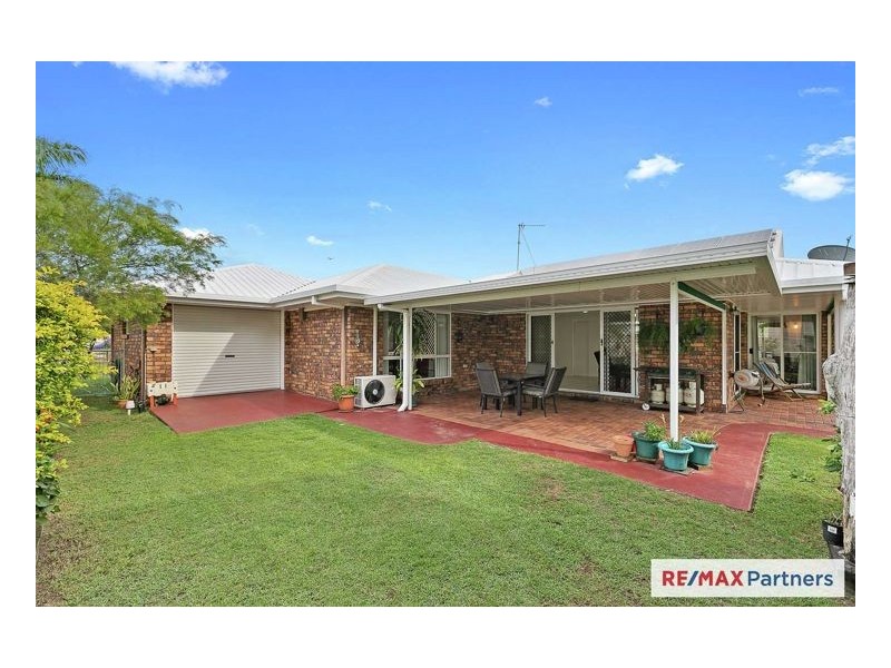 23 Lido Parade, Urangan QLD 4655