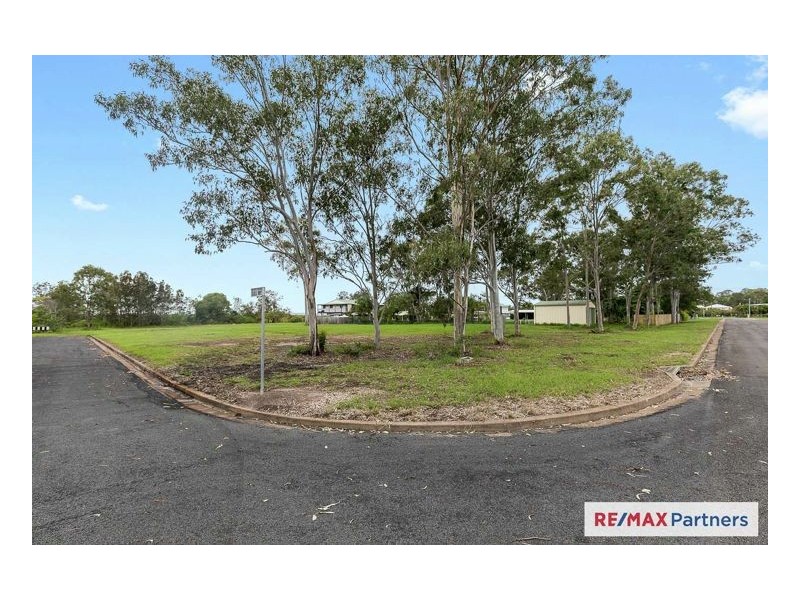 1 Gull Way, River Heads QLD 4655