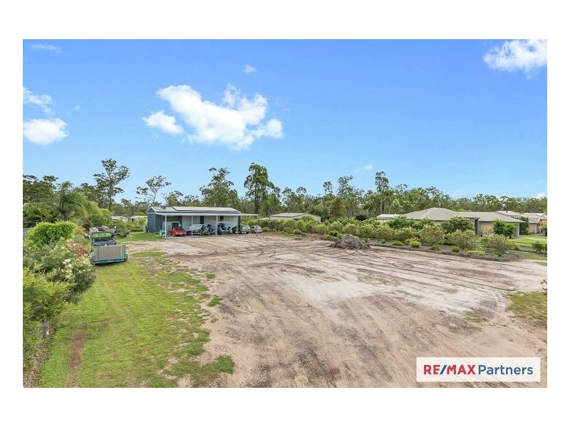 8 Elboz Court, Burrum Heads QLD 4659