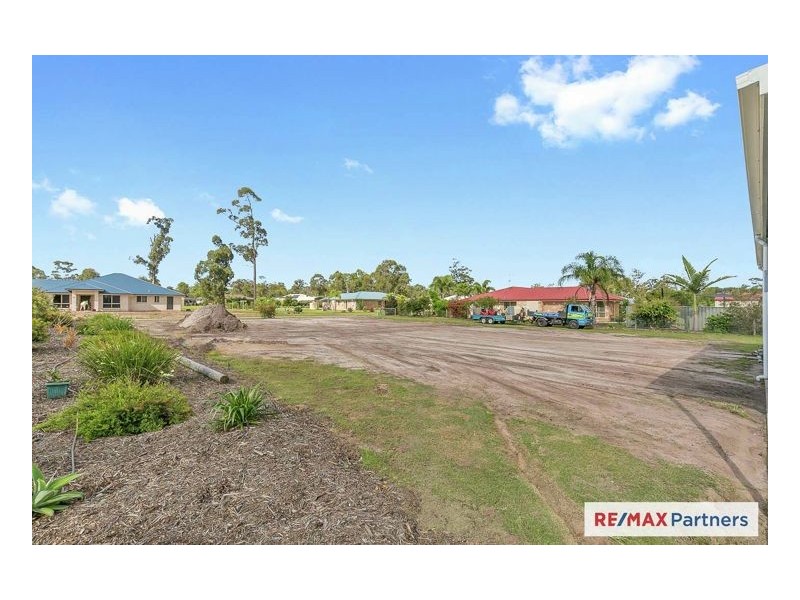 8 Elboz Court, Burrum Heads QLD 4659