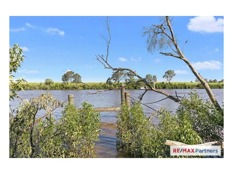 9 Errol Street, Maryborough QLD 4650