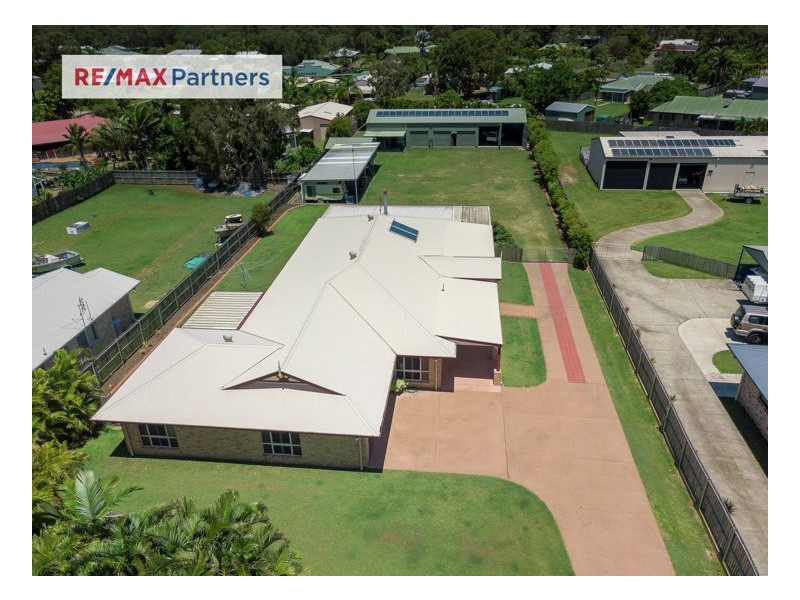 29 Bayrise Drive, Urangan QLD 4655