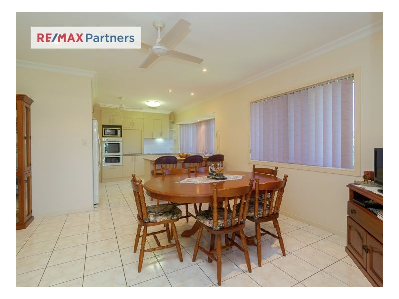 29 Bayrise Drive, Urangan QLD 4655