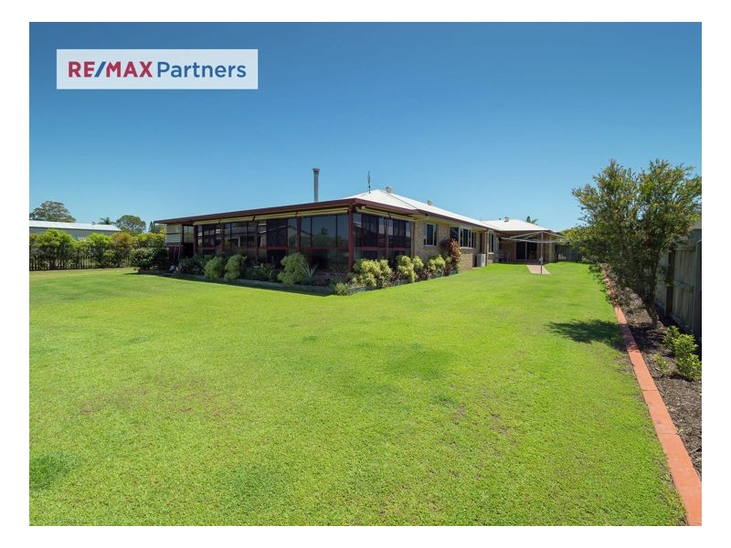 29 Bayrise Drive, Urangan QLD 4655