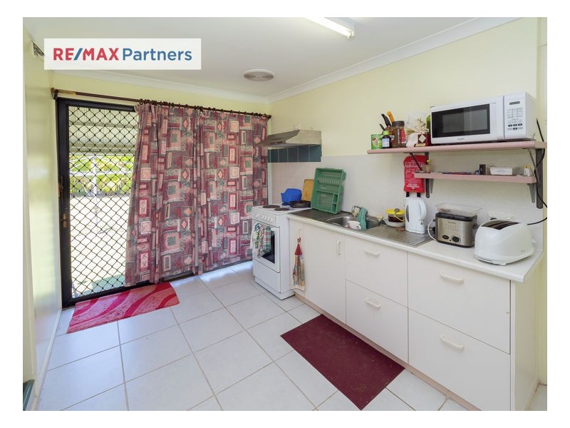 29 Bayrise Drive, Urangan QLD 4655