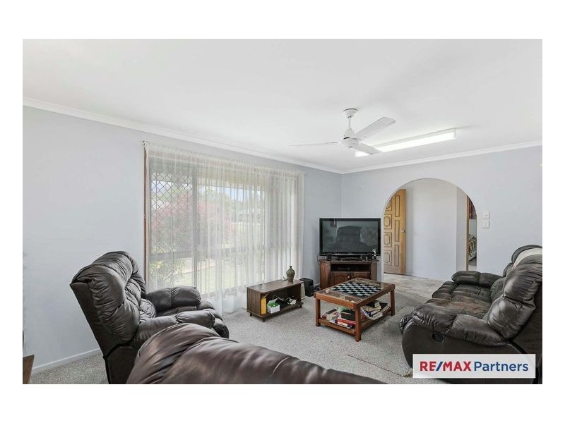 11 Lido Parade, Urangan QLD 4655