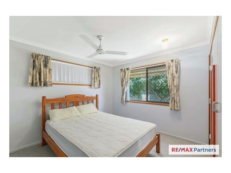 11 Lido Parade, Urangan QLD 4655