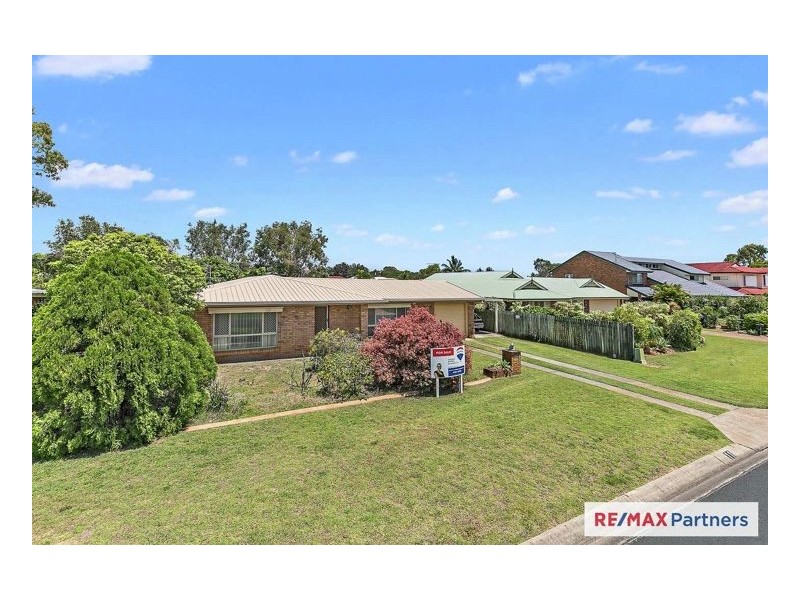 11 Lido Parade, Urangan QLD 4655
