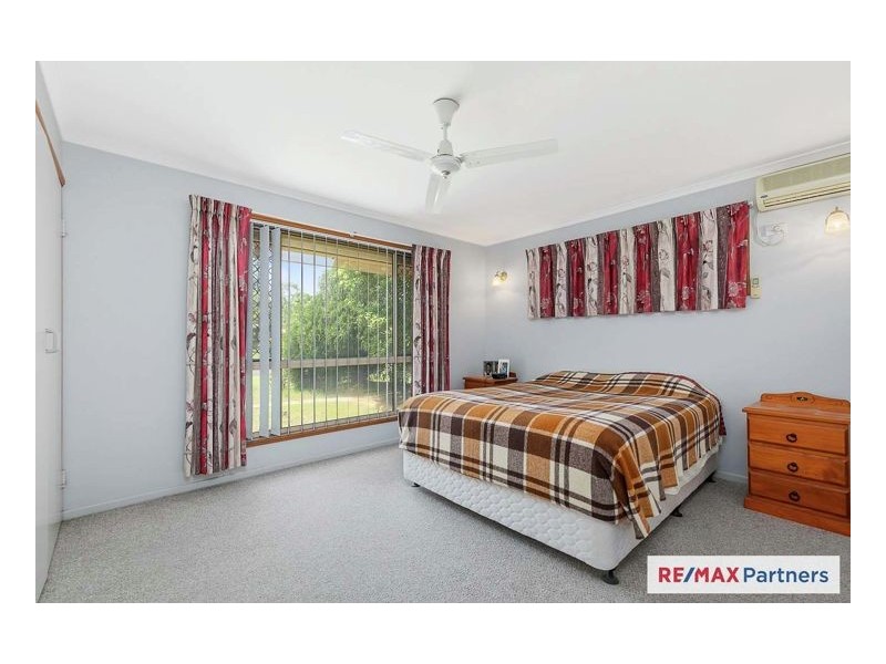 11 Lido Parade, Urangan QLD 4655