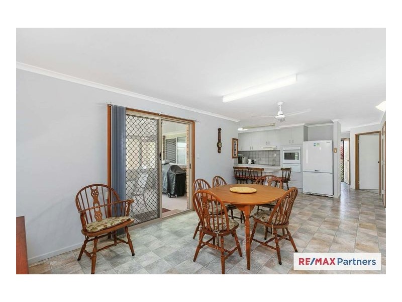 11 Lido Parade, Urangan QLD 4655