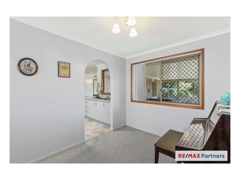 11 Lido Parade, Urangan QLD 4655