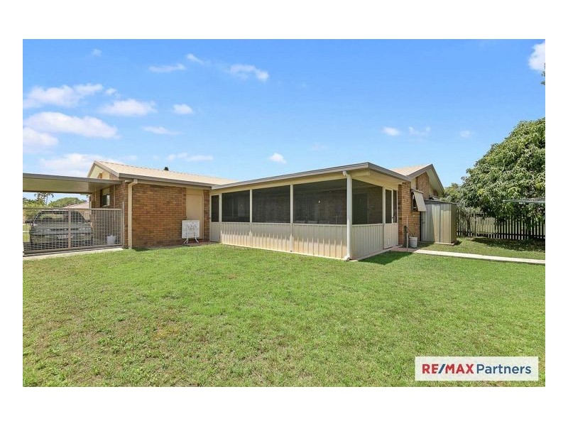 11 Lido Parade, Urangan QLD 4655