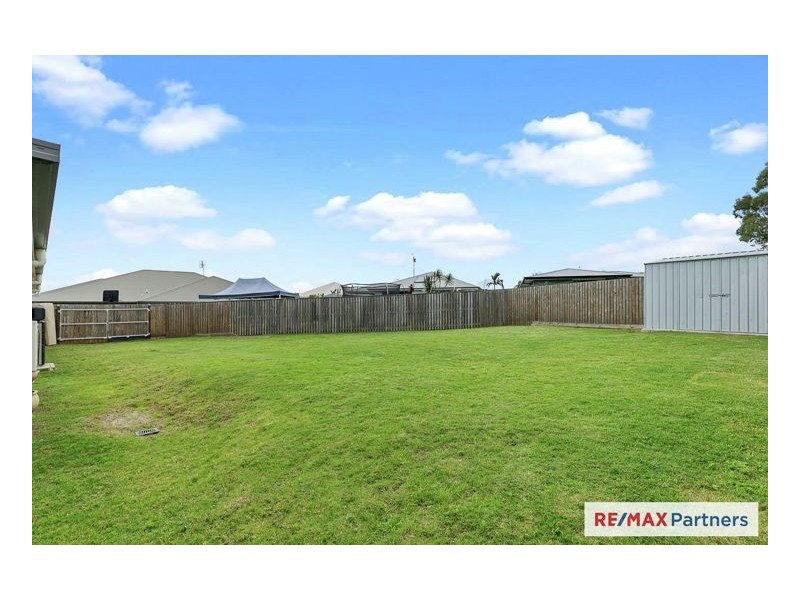 24 Bay Breeze Close, Wondunna QLD 4655