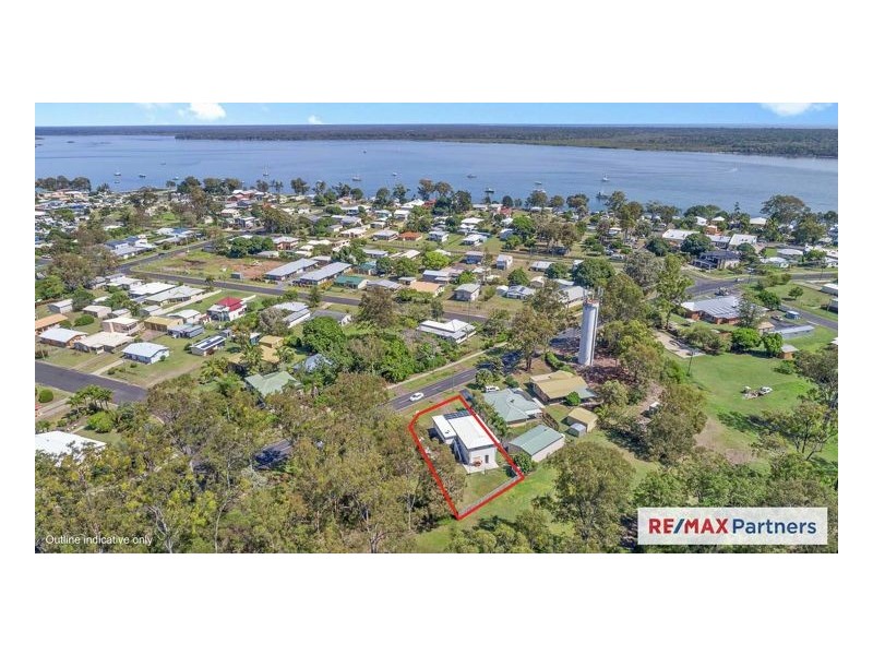 34 Burrum Heads Road, Burrum Heads QLD 4659