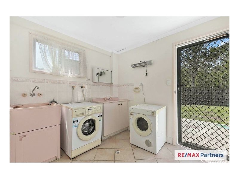 34 Burrum Heads Road, Burrum Heads QLD 4659