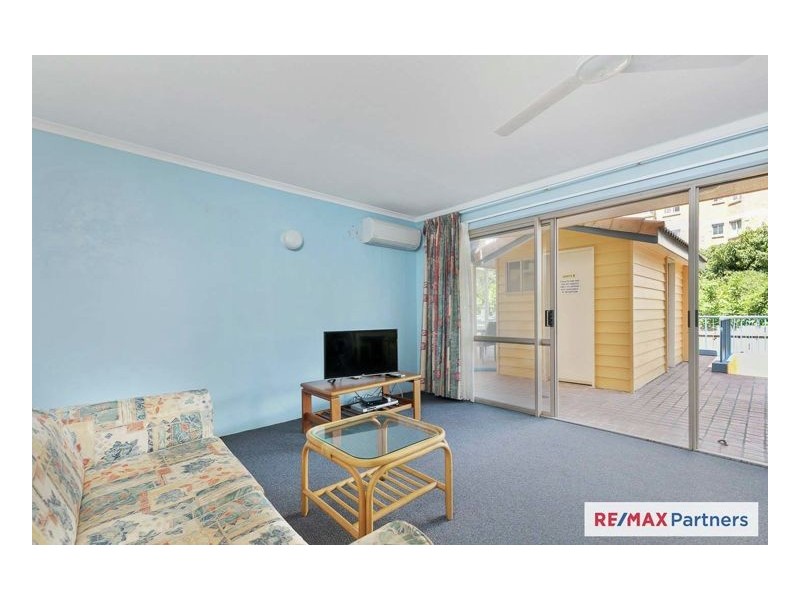 6/383 Esplanade, Torquay QLD 4655