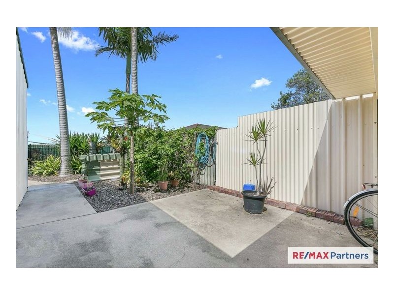 198 Pulgul Street, Urangan QLD 4655