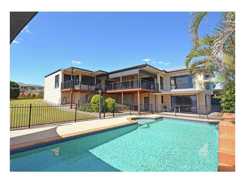 17 Straits Outlook, Craignish QLD 4655