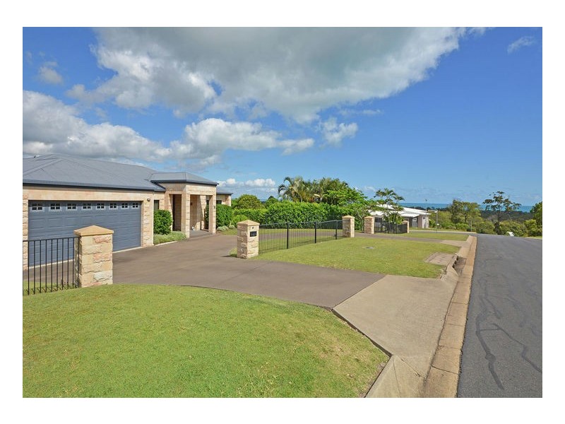 17 Straits Outlook, Craignish QLD 4655
