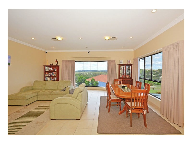 17 Straits Outlook, Craignish QLD 4655