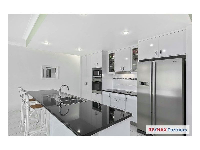 11 Harmony Avenue, Urraween QLD 4655