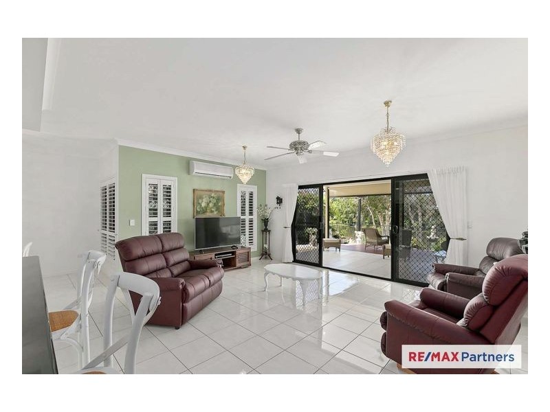 11 Harmony Avenue, Urraween QLD 4655