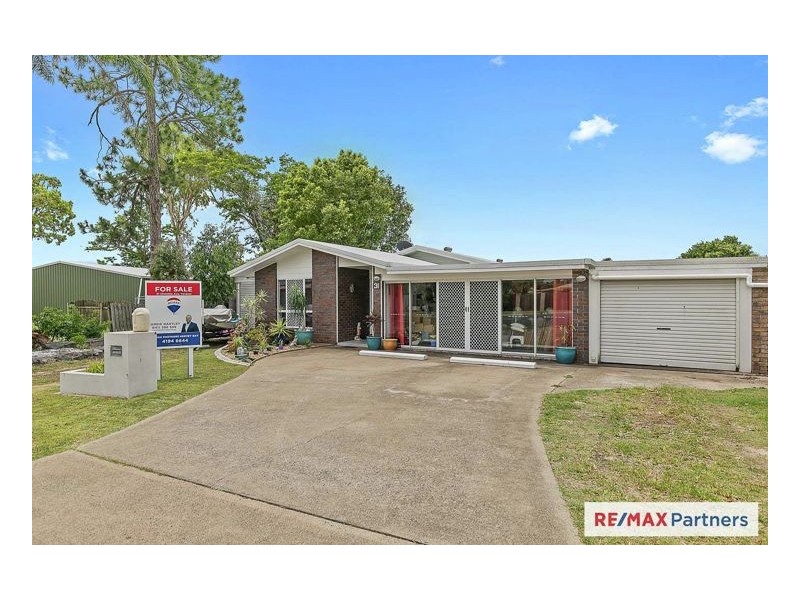 31 Christine Avenue, Torquay QLD 4655