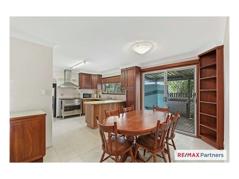 31 Christine Avenue, Torquay QLD 4655