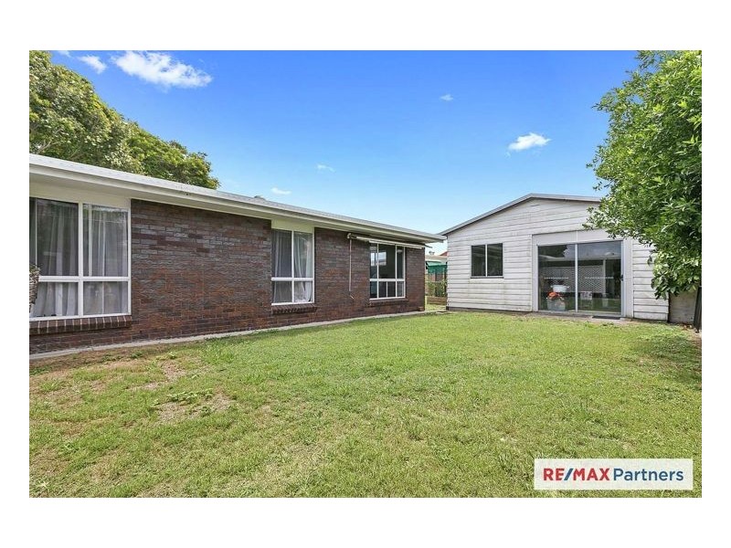 31 Christine Avenue, Torquay QLD 4655