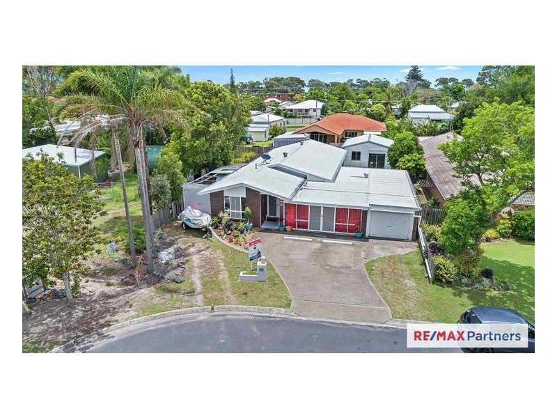 31 Christine Avenue, Torquay QLD 4655