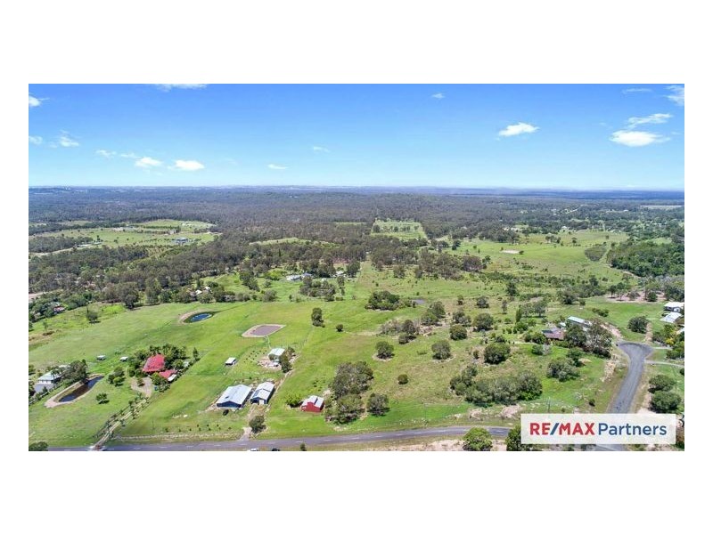40-52 Sanctuary Hills Road, Takura QLD 4655
