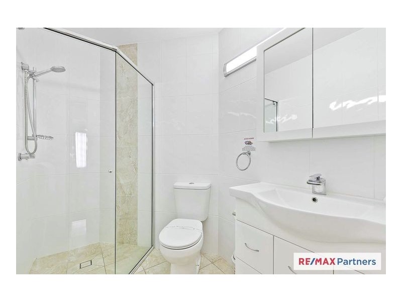 35/397 Esplanade, Torquay QLD 4655