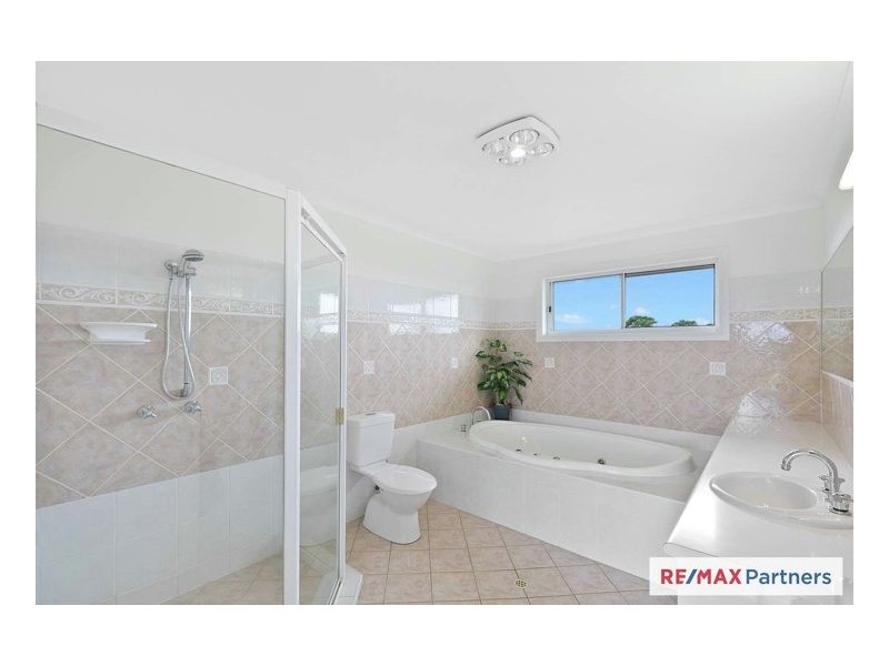 18-20 Parview Drive, Craignish QLD 4655