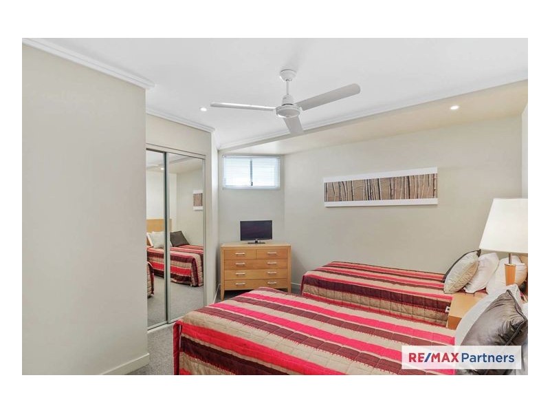 221/569 Esplanade, Urangan QLD 4655