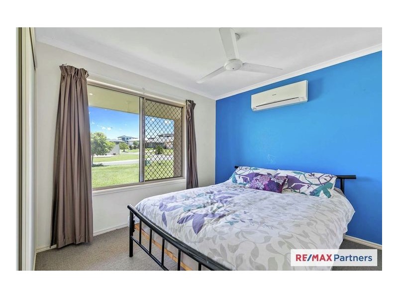 7 Mia Court, Nikenbah QLD 4655