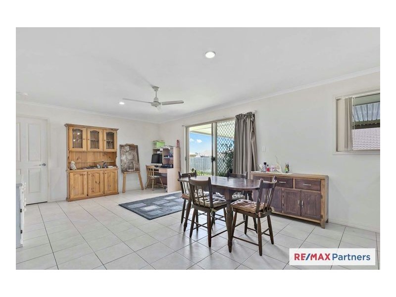 7 Mia Court, Nikenbah QLD 4655