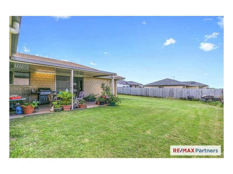 7 Mia Court, Nikenbah QLD 4655
