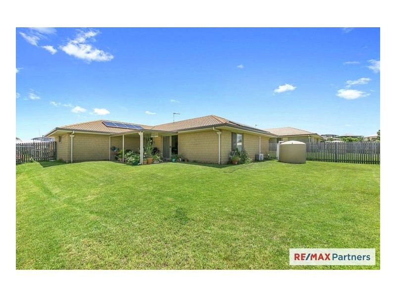 7 Mia Court, Nikenbah QLD 4655