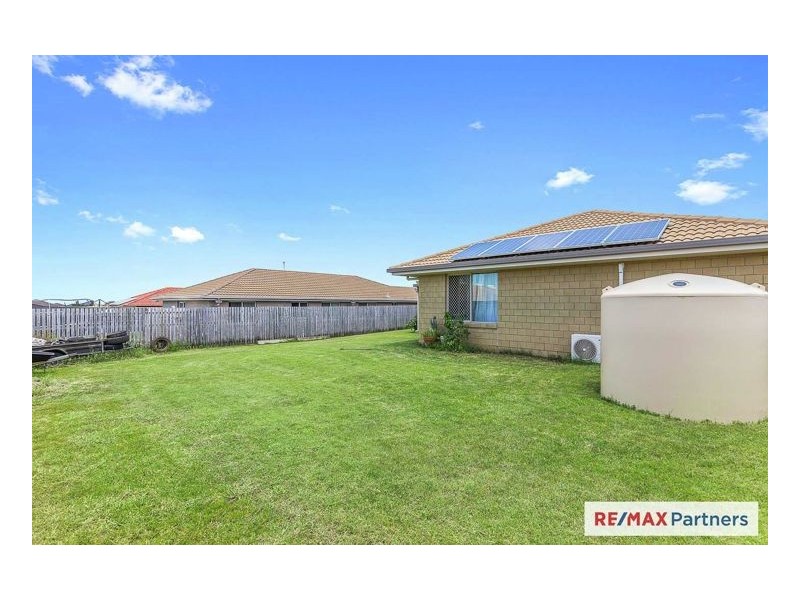 7 Mia Court, Nikenbah QLD 4655