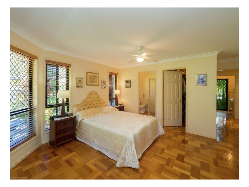 14 San Bromista Court, Urangan QLD 4655
