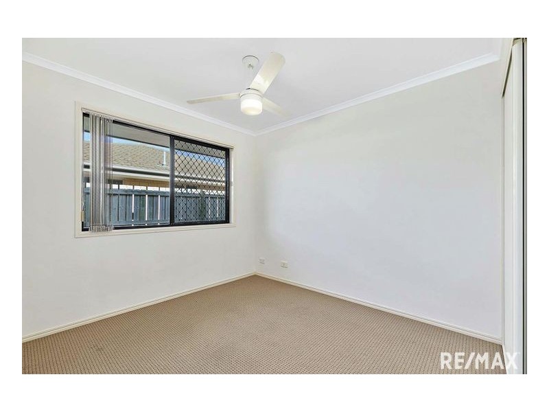 4 Clipper Street, Point Vernon QLD 4655