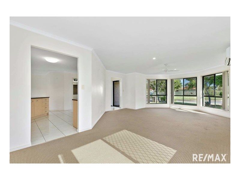 4 Clipper Street, Point Vernon QLD 4655