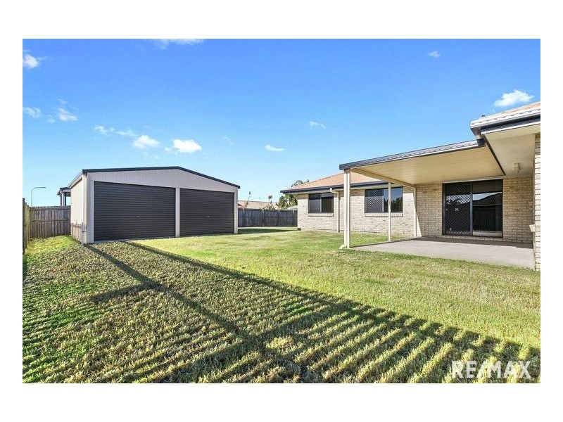 4 Clipper Street, Point Vernon QLD 4655