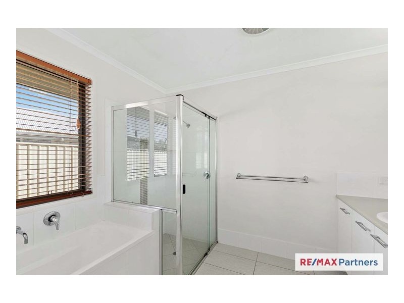 7 Honey Myrtle Close, Burrum Heads QLD 4659