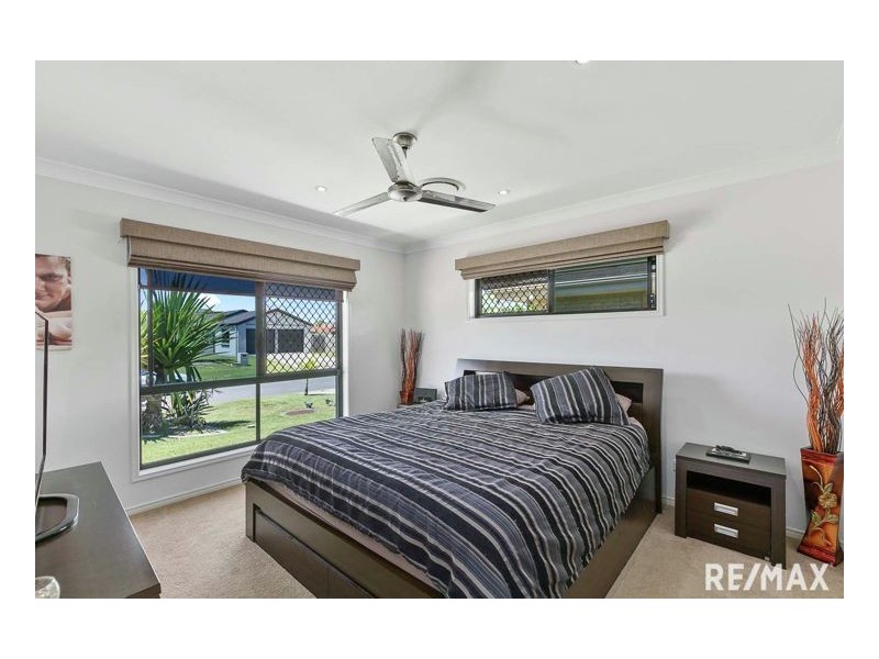 15 Yarrilee Cir, Dundowran QLD 4655