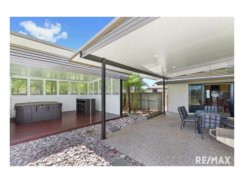 15 Yarrilee Cir, Dundowran QLD 4655