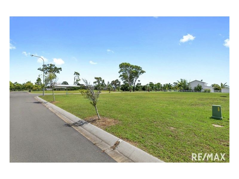 59 Barramundi Drive, Burrum Heads QLD 4659