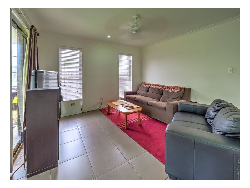 13 Daintree Drive, Urangan QLD 4655